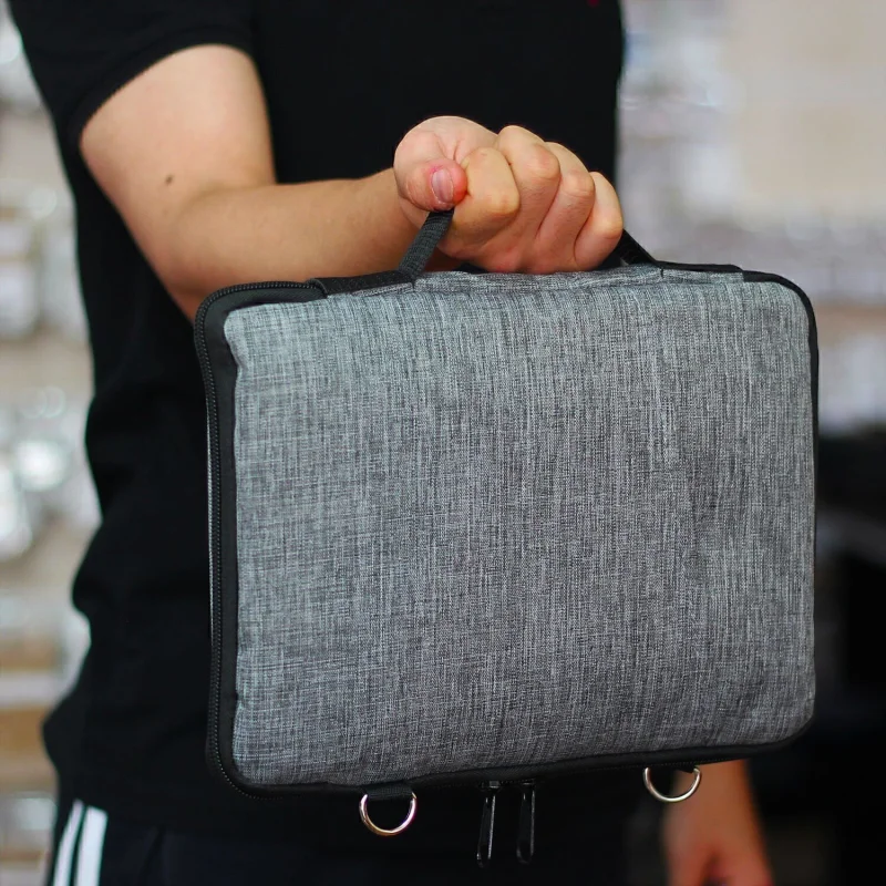 Tablet için Omuz Askılı ve El Tutacaklı Universal Sleeve Taşıma Çantası -UR3068