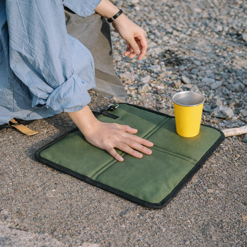 Piknik Kamp Balıkçılık Outdoor için Katlanır ve Taşınabilir Minder 34x36 CM UR5564