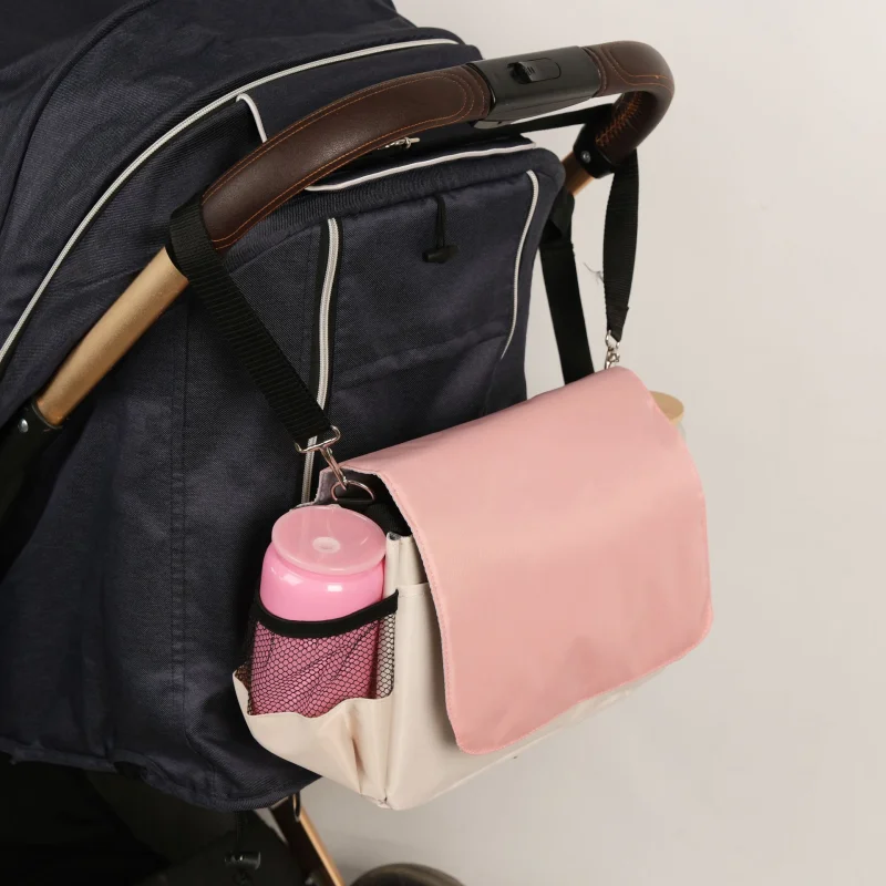 Omuz Askılıklı ve El Tutacaklı 2'si 1 Arada Ayarlanabilir Cırt'lı Bebek Arabası Çantası Lacivert Krem UR4236