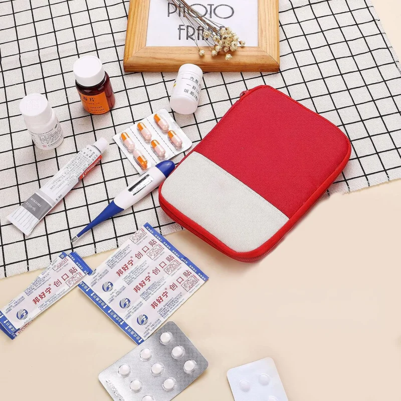 Taşınabilir Mini İlaç ve Sağlık Çantası İlk Yardım Seti İlaç Saklama Çantası UR4230